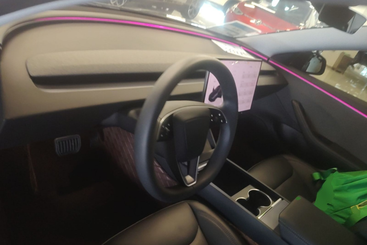 Tesla Model 3 2025 #12 Tesla Model 3 2025 car image #12