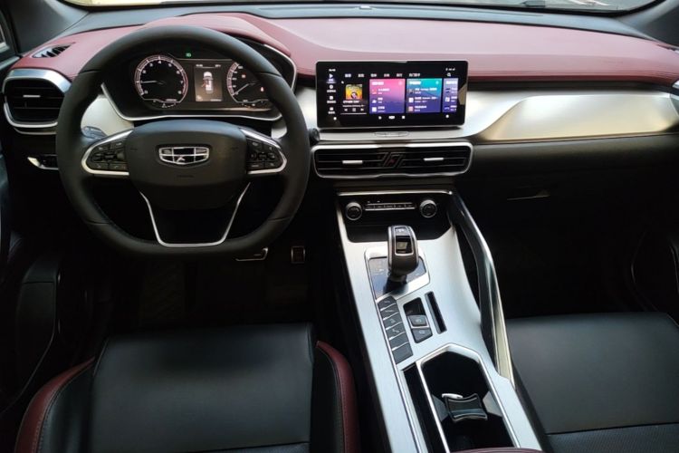 GEELY Coolray 2020 car image #10