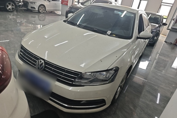 Volkswagen Lavida 2018 car image #2