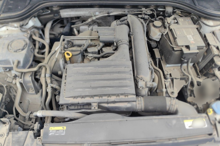 Volkswagen Golf 2021 car image #22