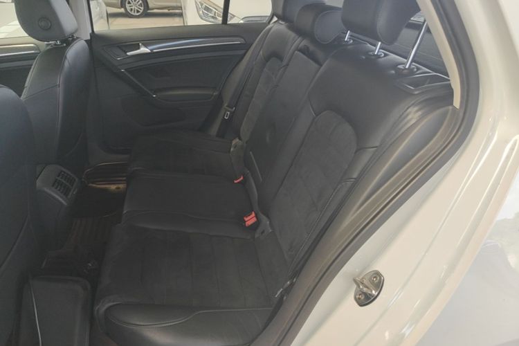 Volkswagen Golf 2018 #17 Volkswagen Golf 2018 car image #17