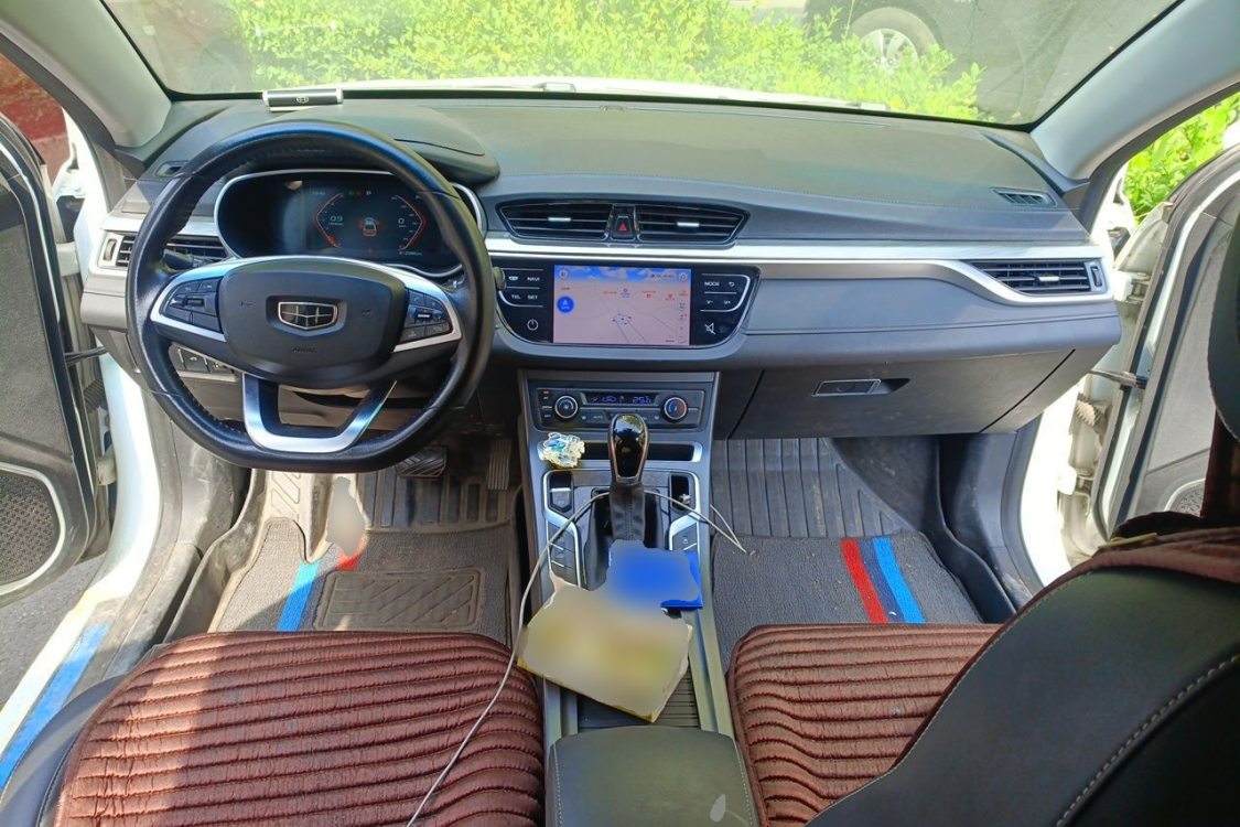 GEELY Emgrand 2019 #21 GEELY Emgrand 2019 car image #21