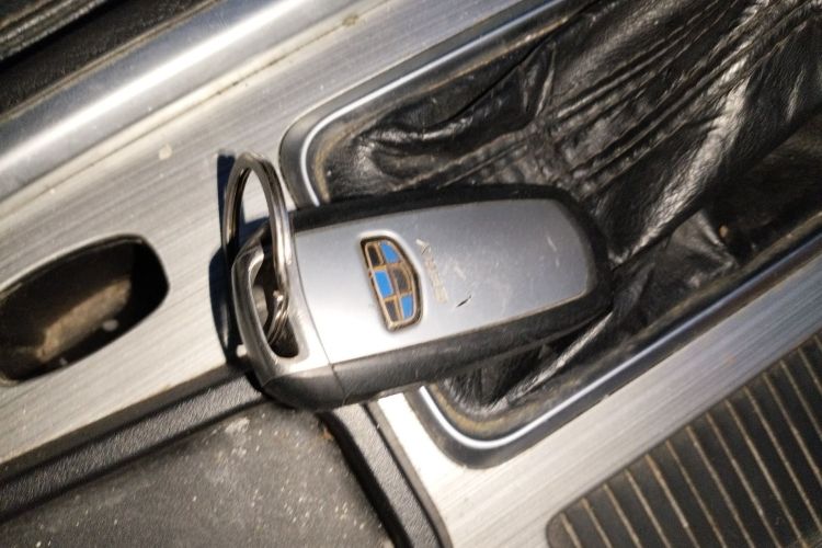 GEELY Vision X6 2016 car image #11