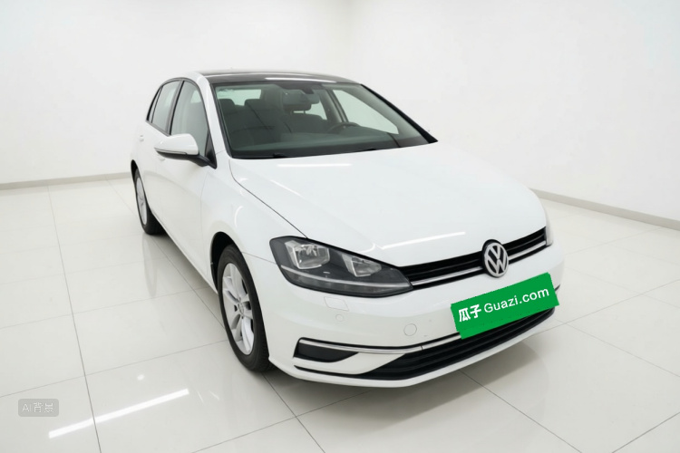 Volkswagen Golf 2019 car image #4