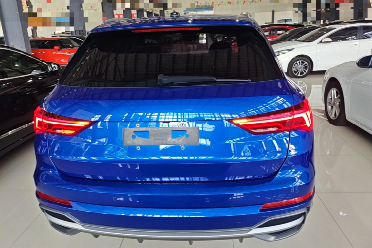 Audi Q3 2020 #6 Audi Q3 2020 car image #6