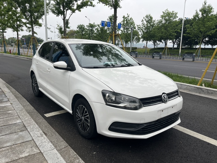 Volkswagen Polo 2017 Volkswagen Polo 2017 car image