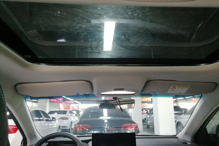 GEELY Emgrand L HiP 2022 car image #18