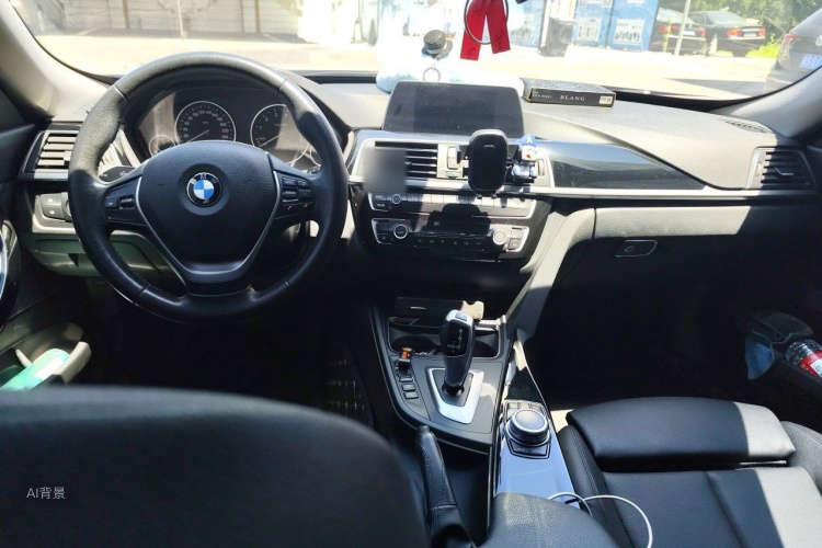BMW 3 Series GT 2019 #11 BMW 3 Series GT 2019 car image #11