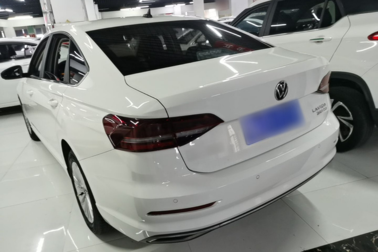 Volkswagen Lavida 2021 car image #5