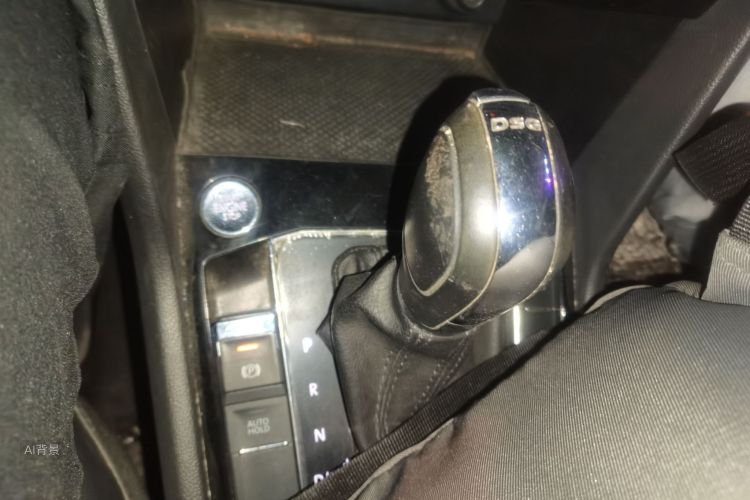 2020 #16 2020 immagine di auto #16