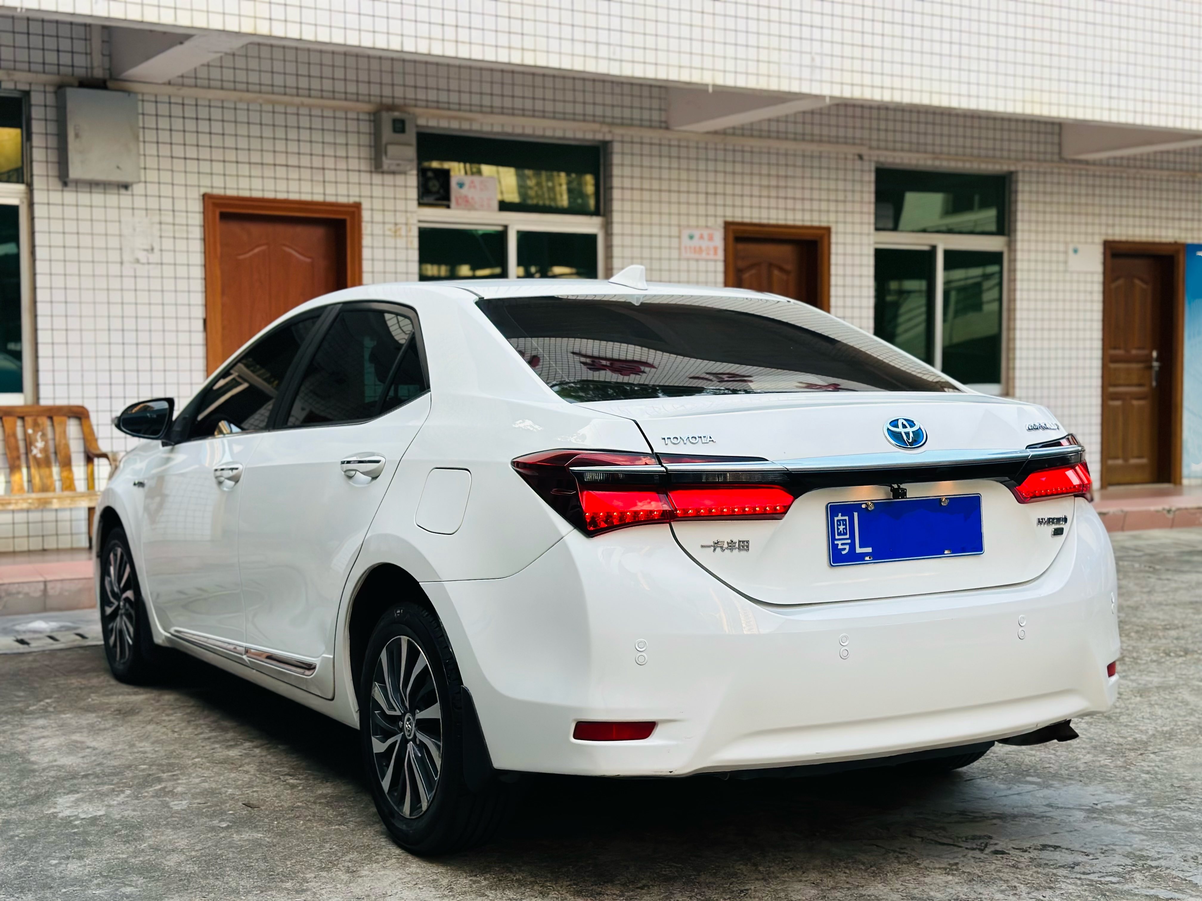 Toyota Corolla 2016 #9 Toyota Corolla 2016 car image #9