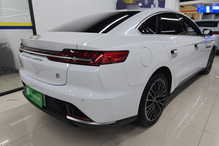 BYD Han 2022 #7 BYD Han 2022 car image #7