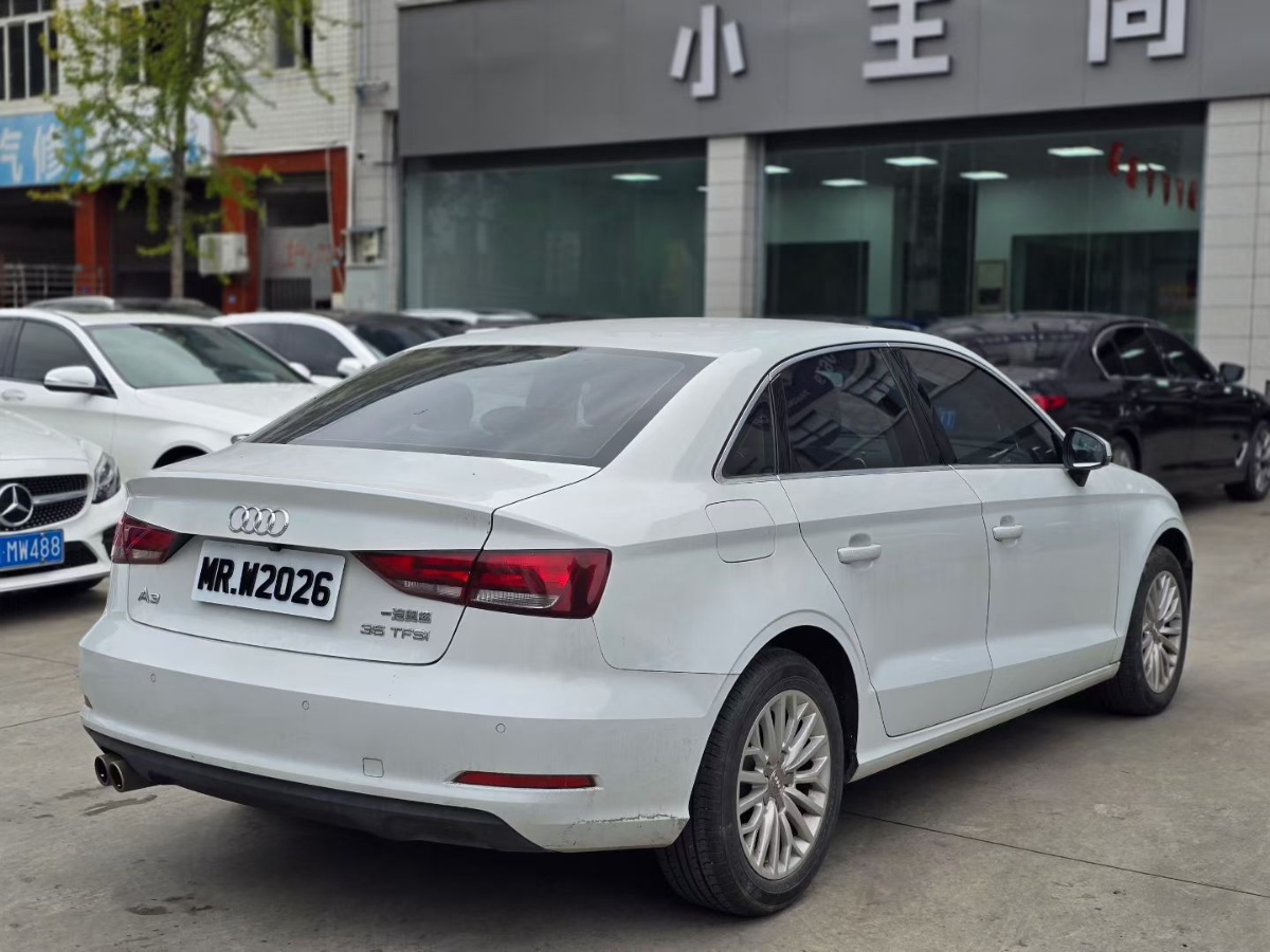 Audi A3 2017 car image #4