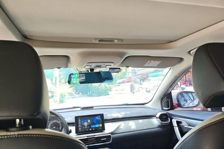 GEELY Coolray 2020 car image #20