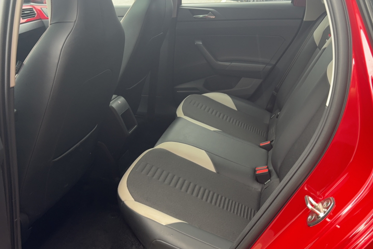 Volkswagen Polo 2019 #11 Volkswagen Polo 2019 car image #11