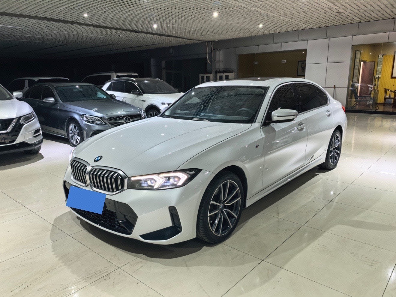 BMW 3 Series 2023 BMW 3 Series 2023 car image