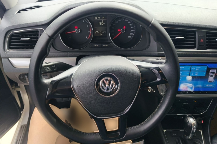 Volkswagen Lavida 2016 #11 Volkswagen Lavida 2016 car image #11