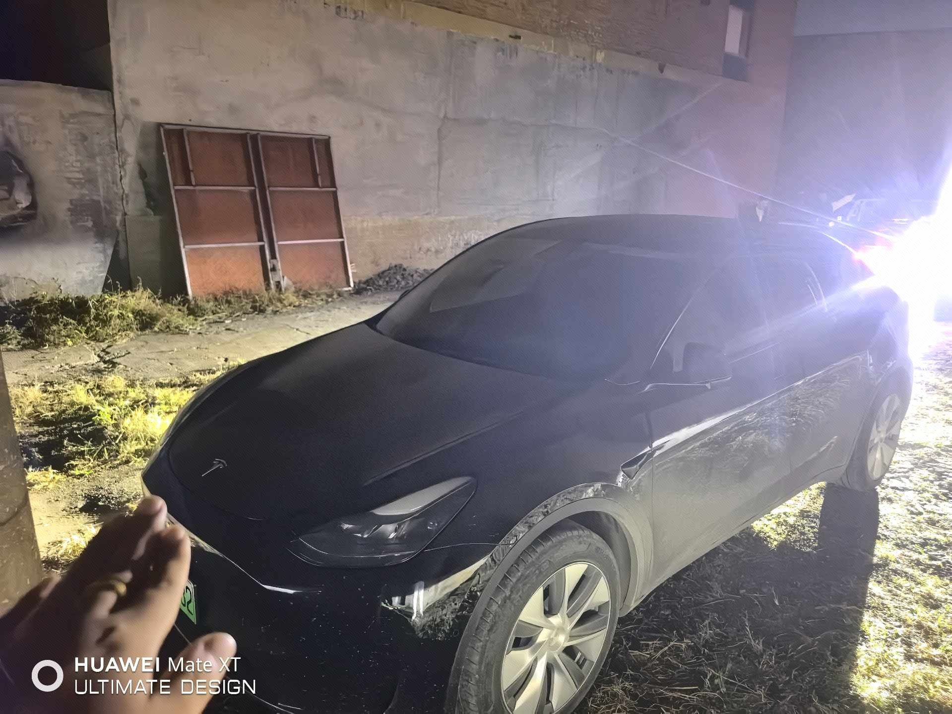 Tesla Model Y 2023 Tesla Model Y 2023 car image