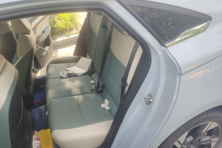 GEELY Emgrand L HiP 2022 #10 GEELY Emgrand L HiP 2022 صورة سيارة #10