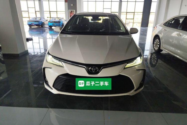 Toyota Corolla 2023 immagine di auto #3