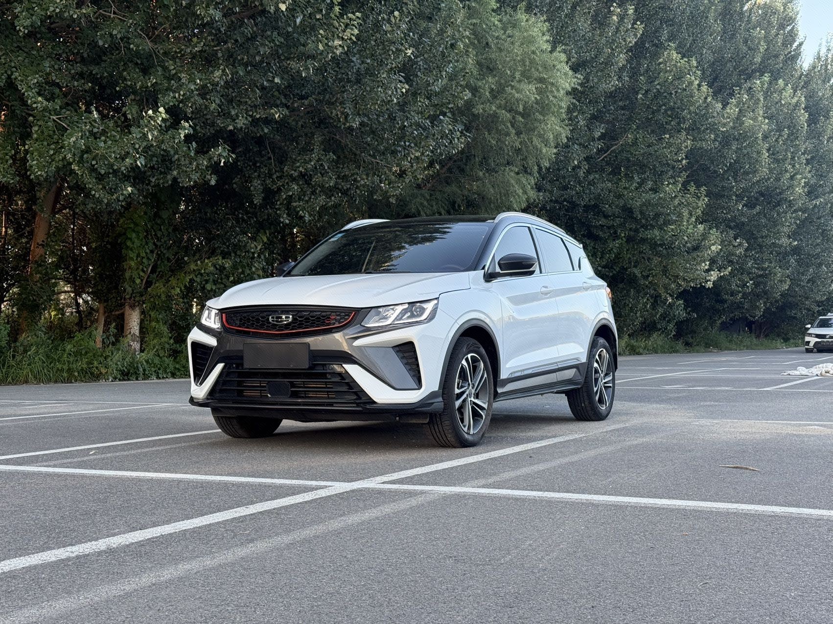 GEELY Coolray 2022 GEELY Coolray 2022 immagine di auto