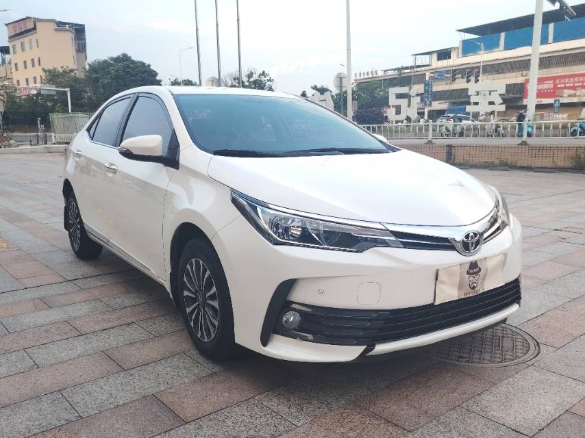 Toyota Corolla 2019 #2 Toyota Corolla 2019 car image #2