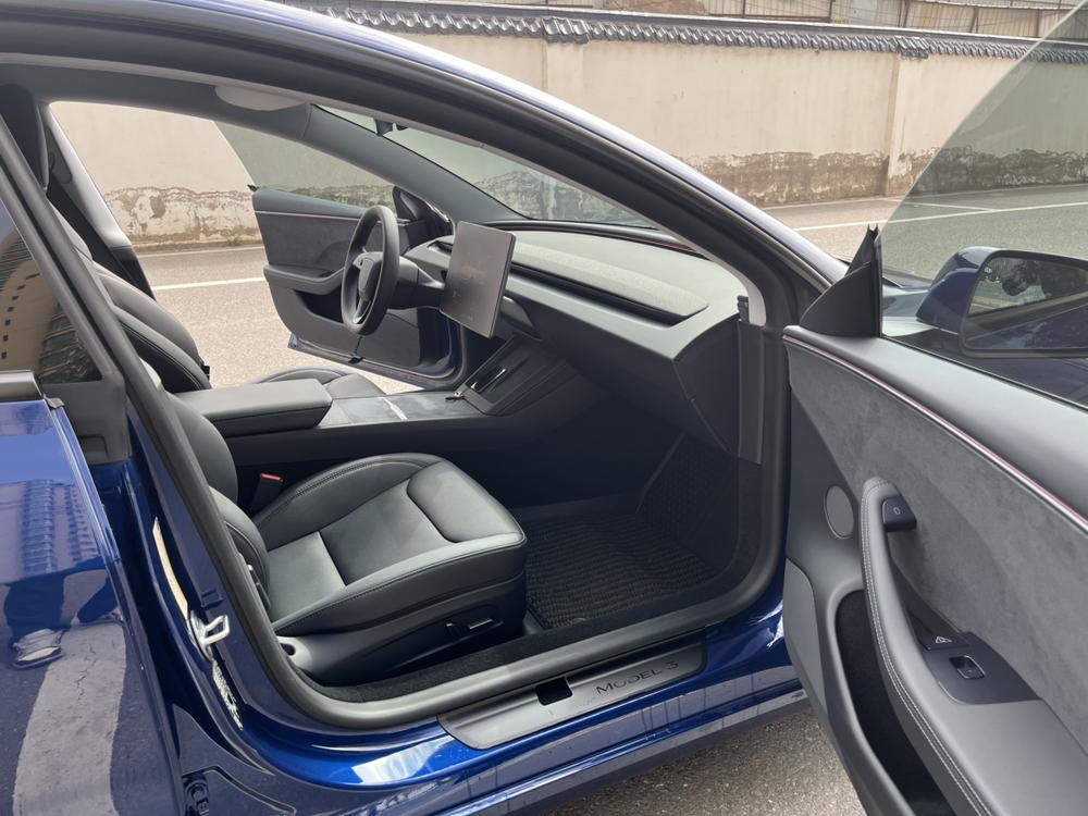 Tesla Model 3 2025 #18 Tesla Model 3 2025 car image #18