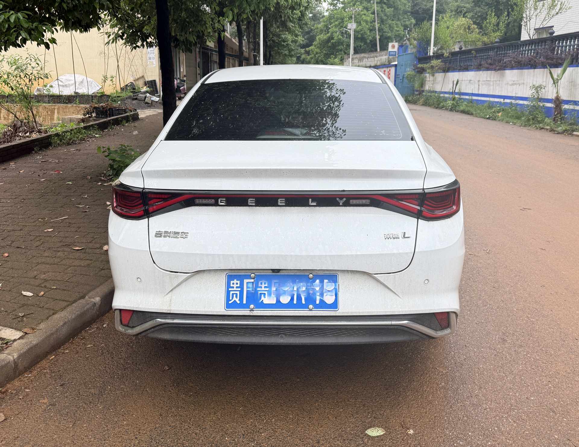 GEELY Emgrand L 2022 صورة سيارة #5