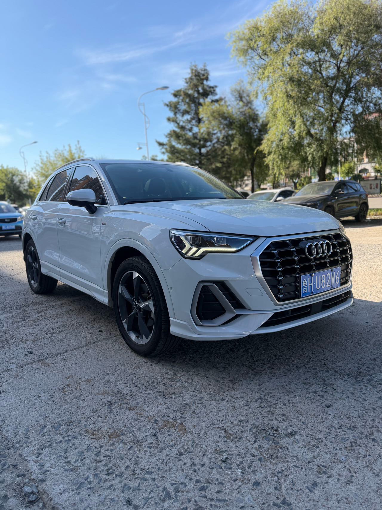 2022 car image #3