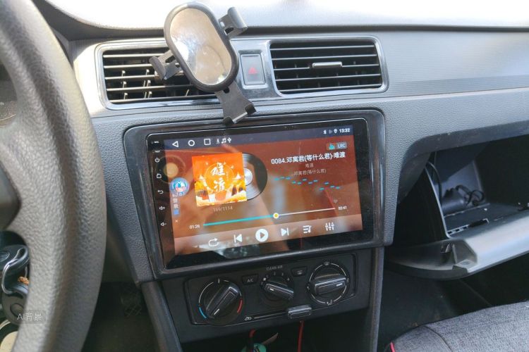 Volkswagen Santana 2016 car image #15