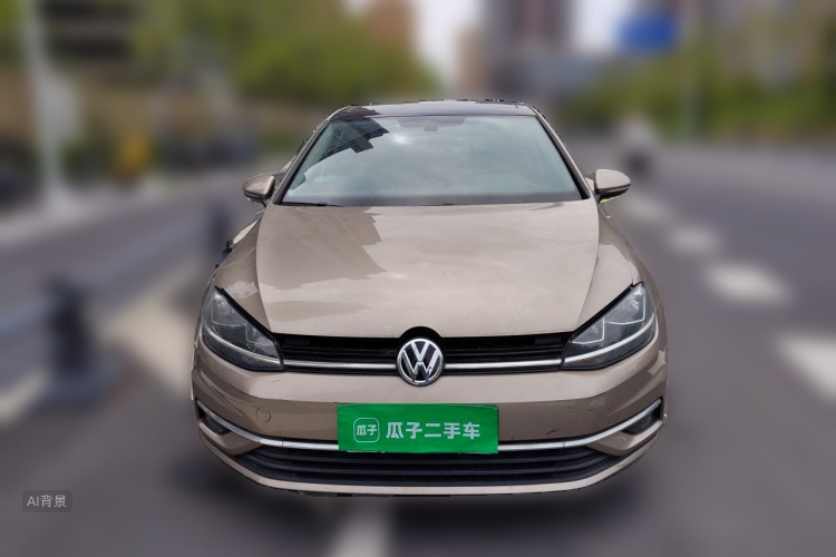 Volkswagen Golf 2020 car image #3