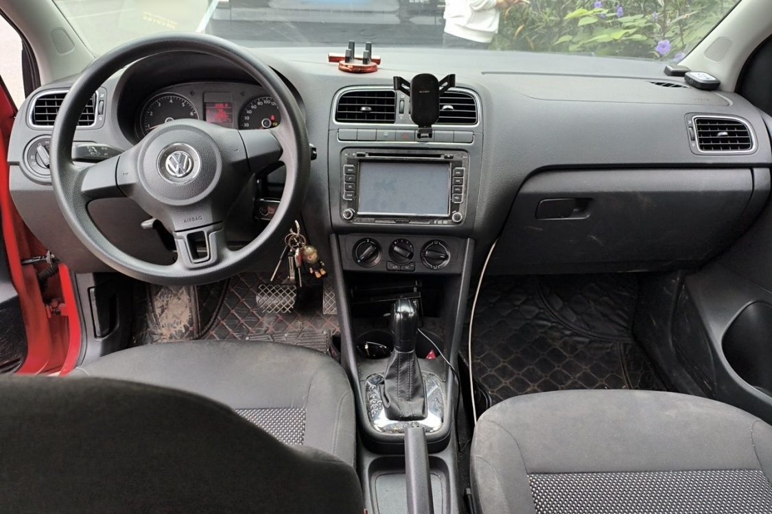 Volkswagen Polo 2012 #21 Volkswagen Polo 2012 صورة سيارة #21