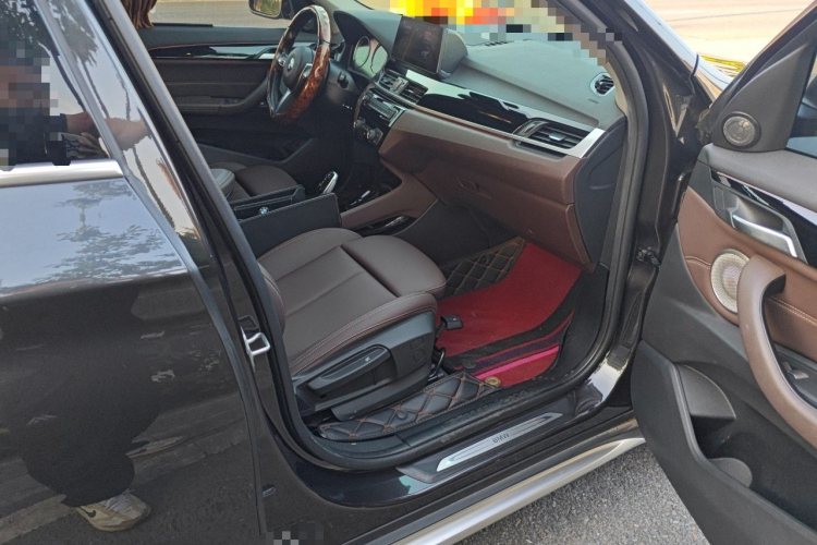 BMW X1 2021 car image #21