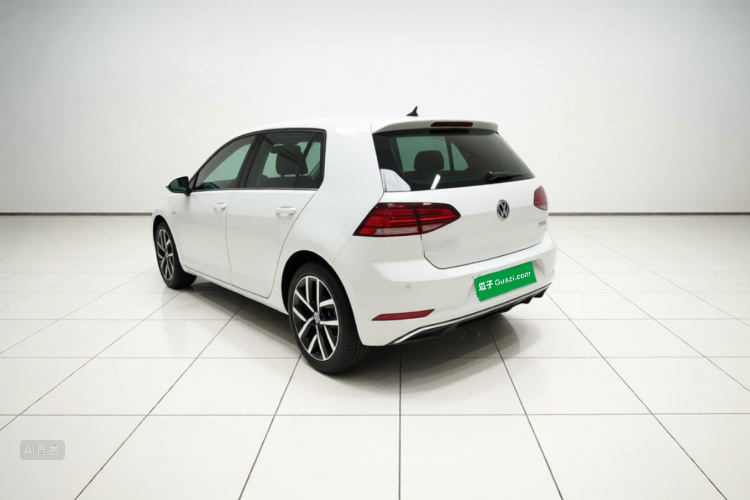 Volkswagen Golf 2020 #5 Volkswagen Golf 2020 car image #5
