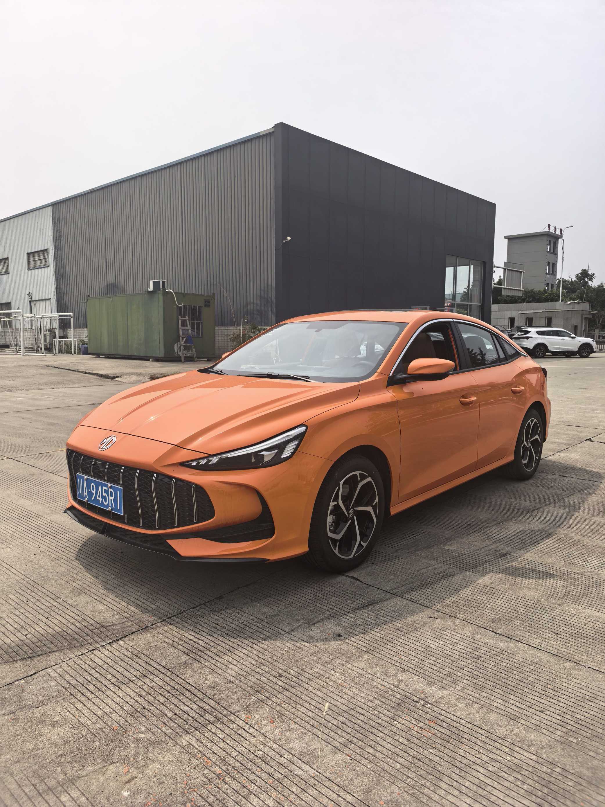 2025 2025 car image