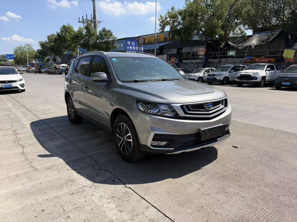 GEELY Vision X6 2019 car image #3