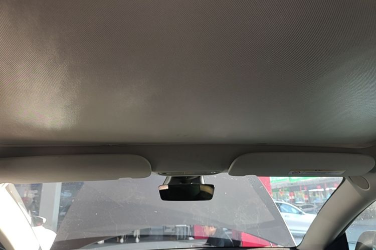 Tesla Model 3 2023 immagine di auto #18