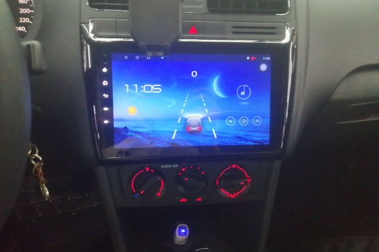 Volkswagen Polo 2017 #13 Volkswagen Polo 2017 car image #13
