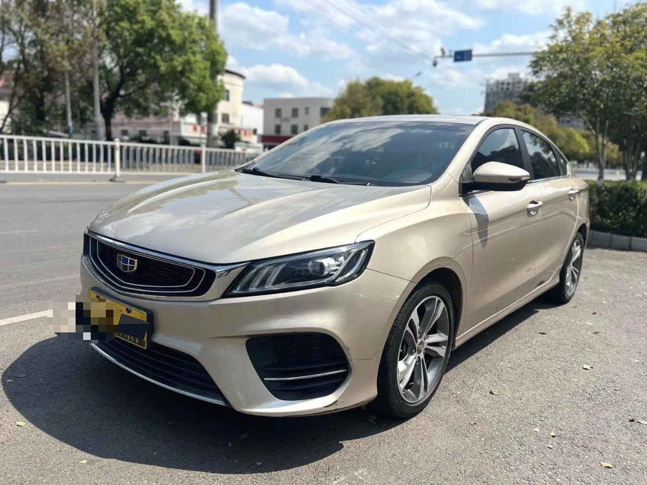 GEELY Binray 2019 car image 