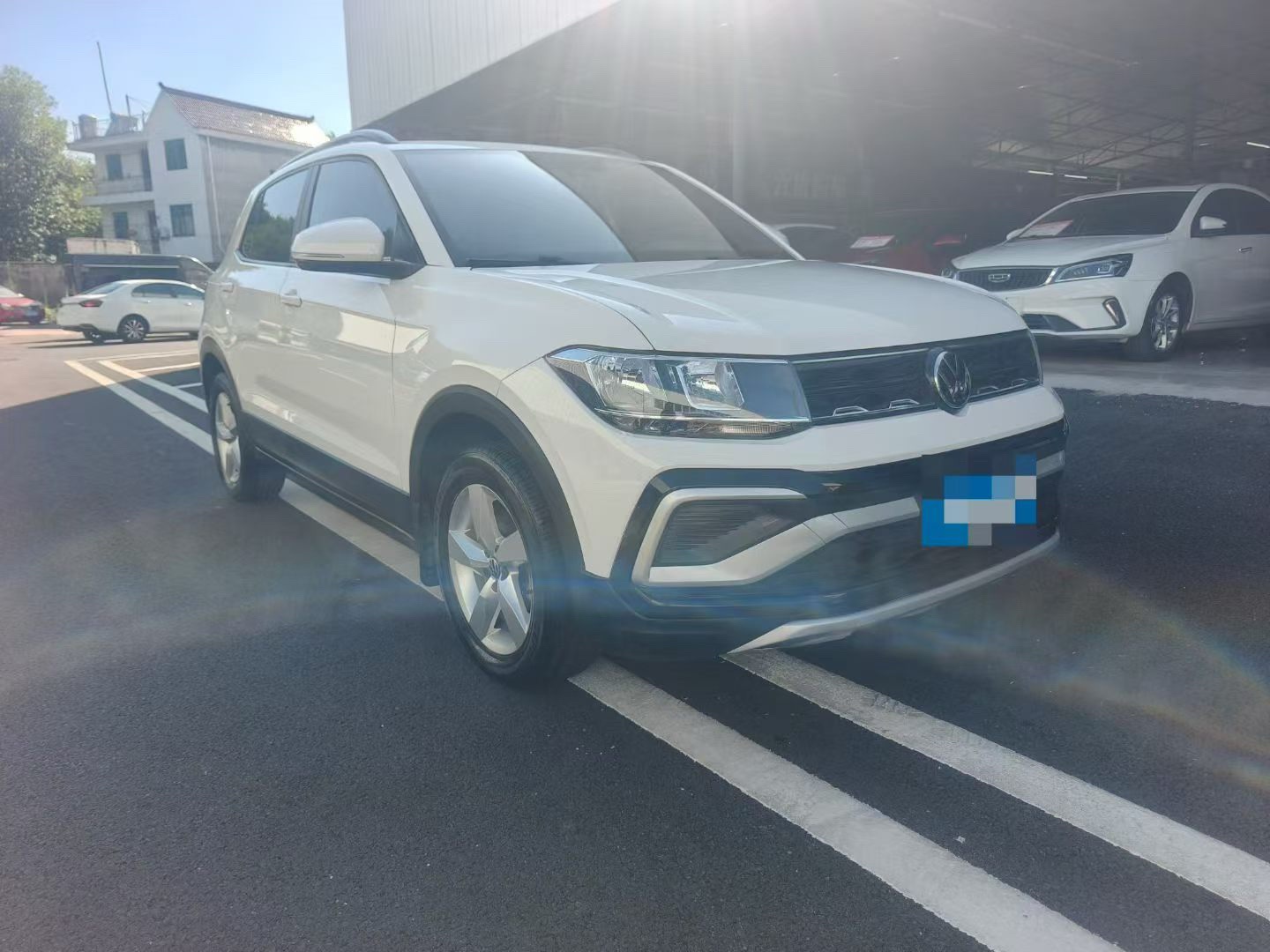 Volkswagen T-Cross 2022 immagine di auto #3