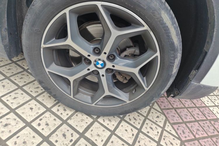 BMW X1 2017 #6 BMW X1 2017 car image #6