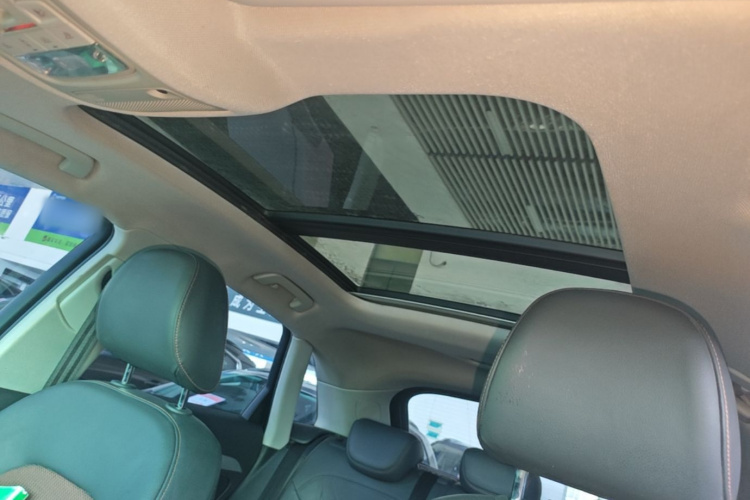Audi Q3 2016 #18 Audi Q3 2016 car image #18