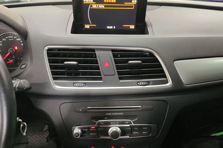 Audi Q3 2016 #17 Audi Q3 2016 immagine di auto #17