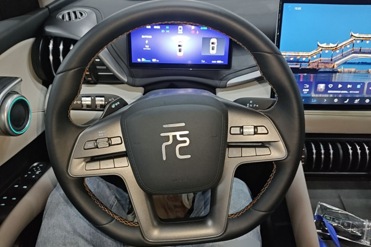 2025 car image #11