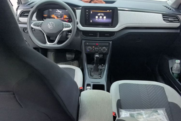 Volkswagen Tharu 2026 car image #10