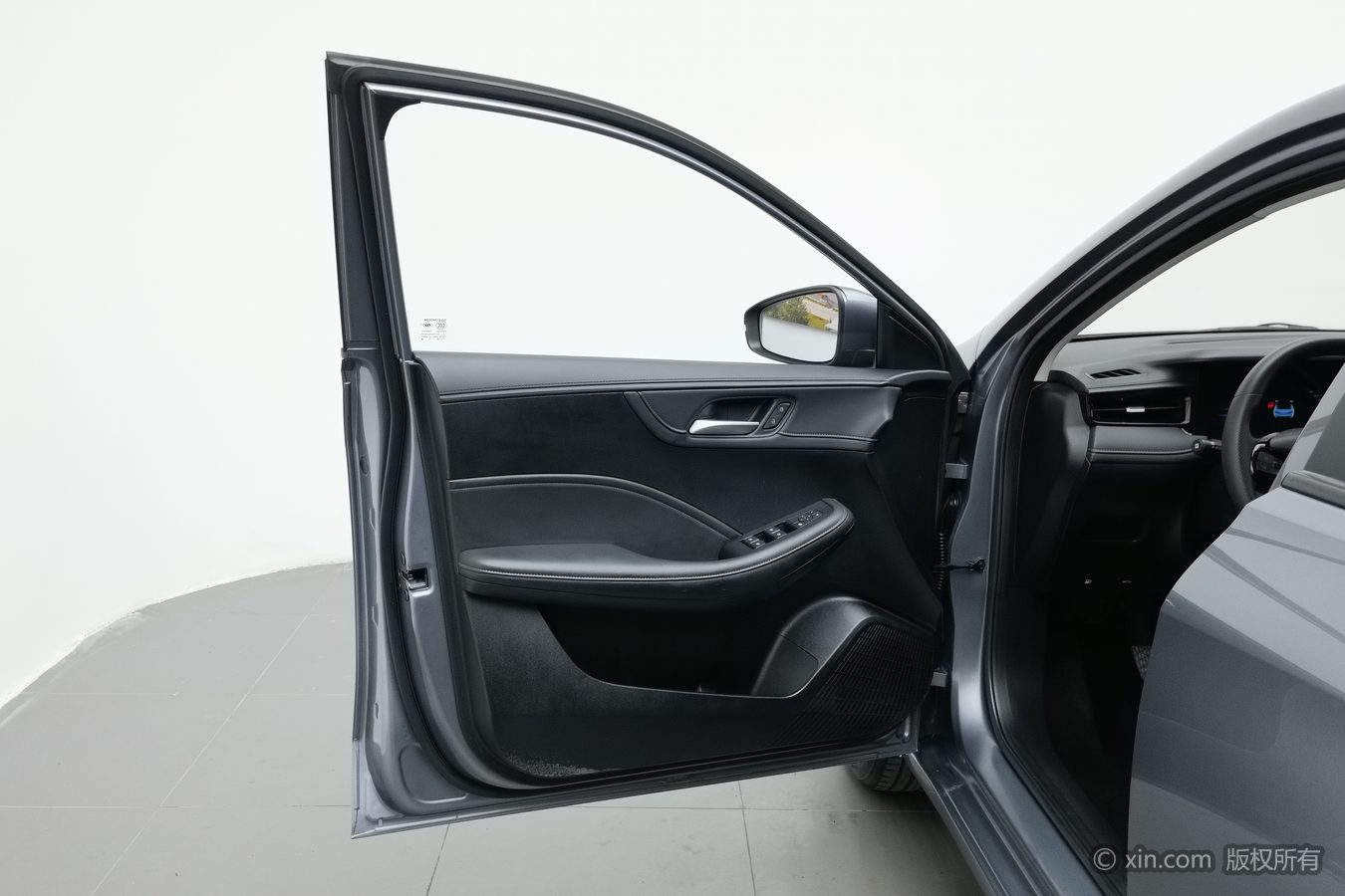 Roewe i5 2024 #8 Roewe i5 2024 صورة سيارة #8