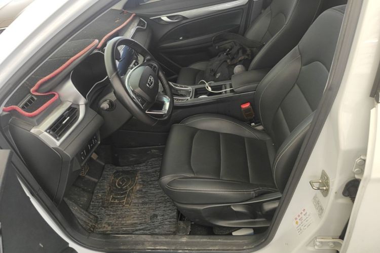 GEELY Emgrand 2020 car image #15