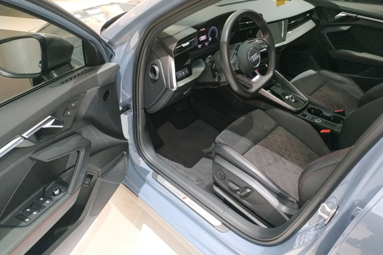 Audi A3 2022 car image #16