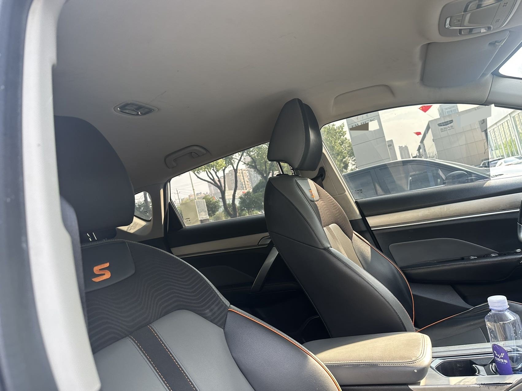 GEELY Coolray 2023 car image #6
