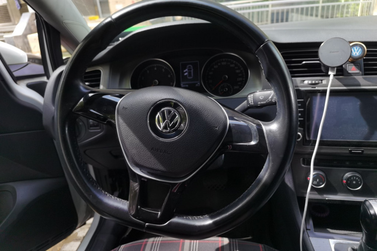 Volkswagen Golf 2015 #15 Volkswagen Golf 2015 car image #15